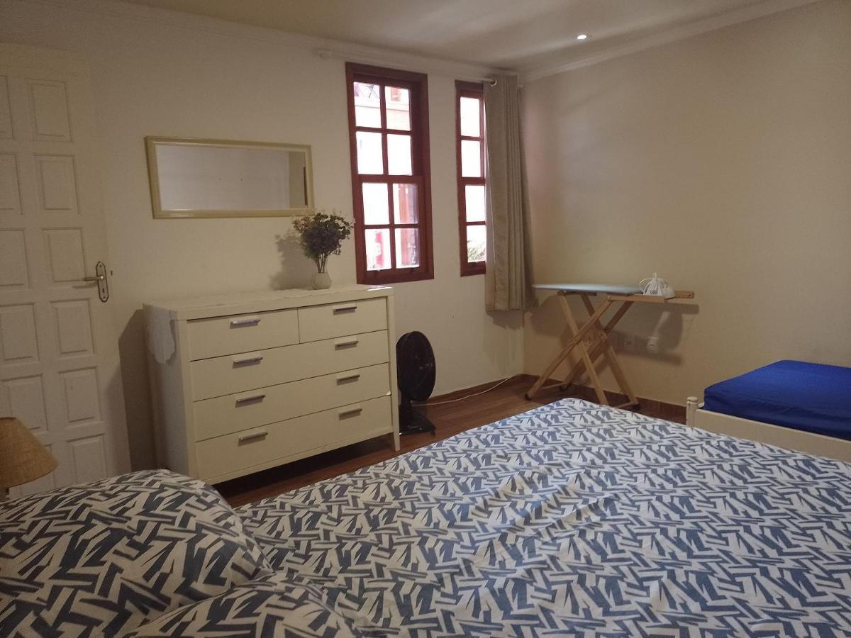 YOUNG- AMPLO, JOVEM E PRÁTICO- PRÓXIMO DAS MELHORES PRAIAS E PONTOS TURÍSTICOS - IDEAL PARA PEQUENOS GRUPOS e FAMILIAS Cabo Frío Exterior foto